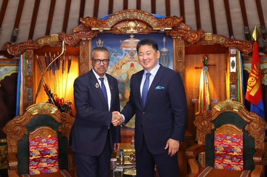 Dr Tedros meets with President Ukhnaagiin Khürelsükh on 10 July 2023.